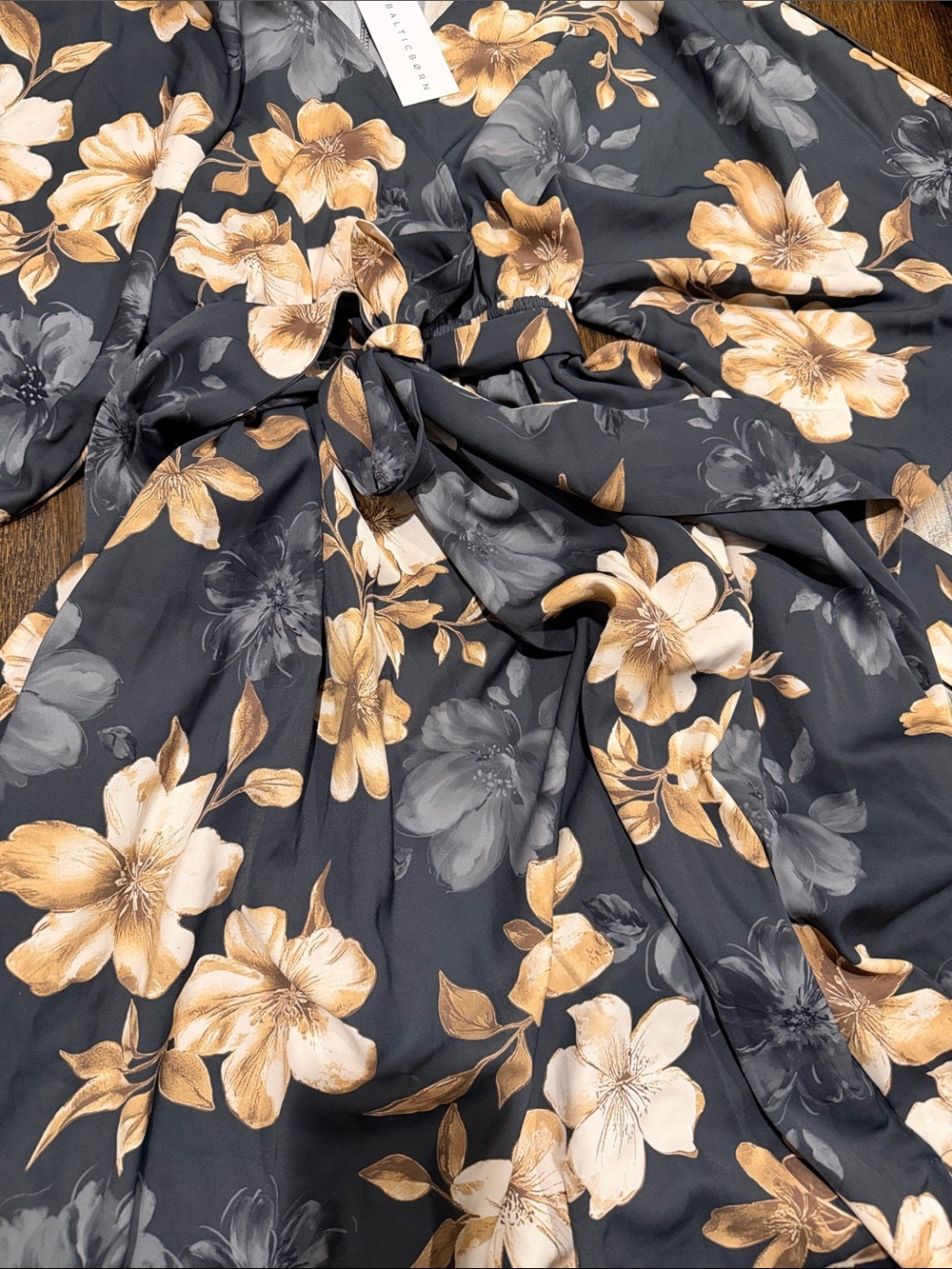 Small NWT Baltic Born Hamilton Kimono Maxi Dress - jade Floral - Picture 3 of 3